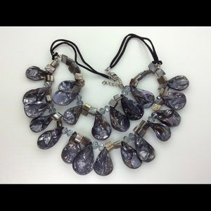 VINTAGE TEARDROP SHELL NECKLACE